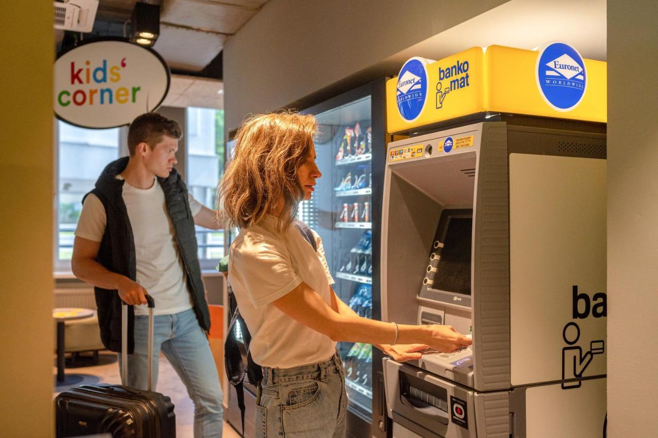 הוסטל A&O Warszawa Wola מראה חיצוני תמונה